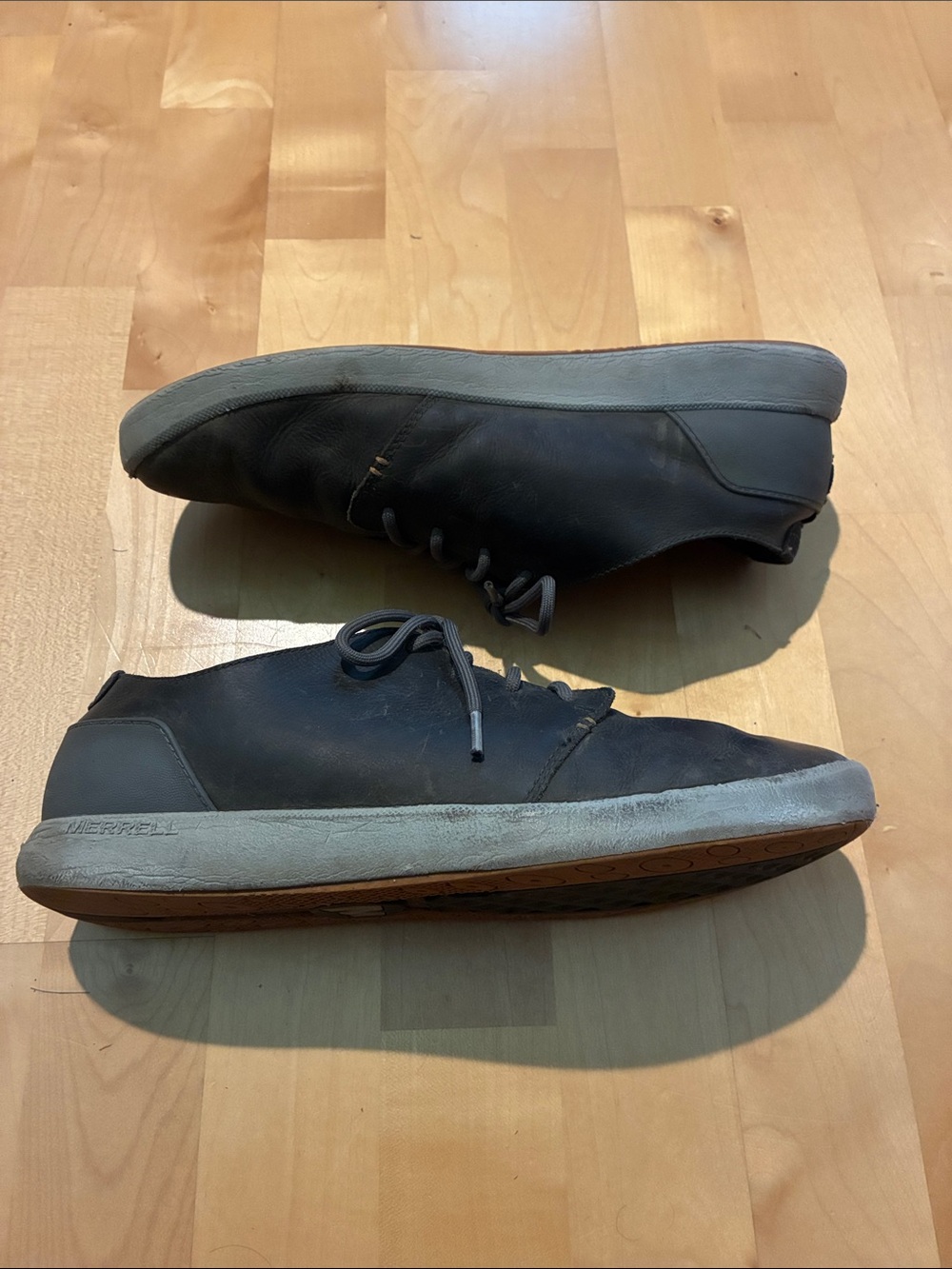 Merrell men’s commuter cycling shoe, size 11.5 dark grey